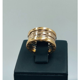 Золота каблучка в стилі BVLGARI